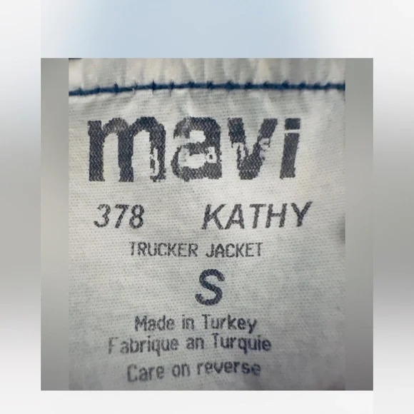 Vintage Classic Mavi “The Kathy Trucker” Blue Denim Jacket, Women’s Size Small - Picture 9 of 10
